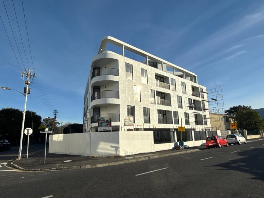2 Bedroom Property for Sale in Claremont Western Cape